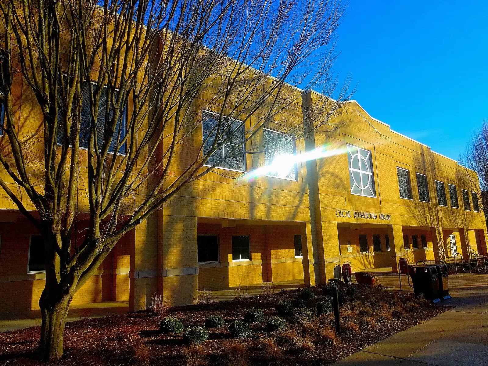 Edgewood College campus — Oscar Rennebohm Library