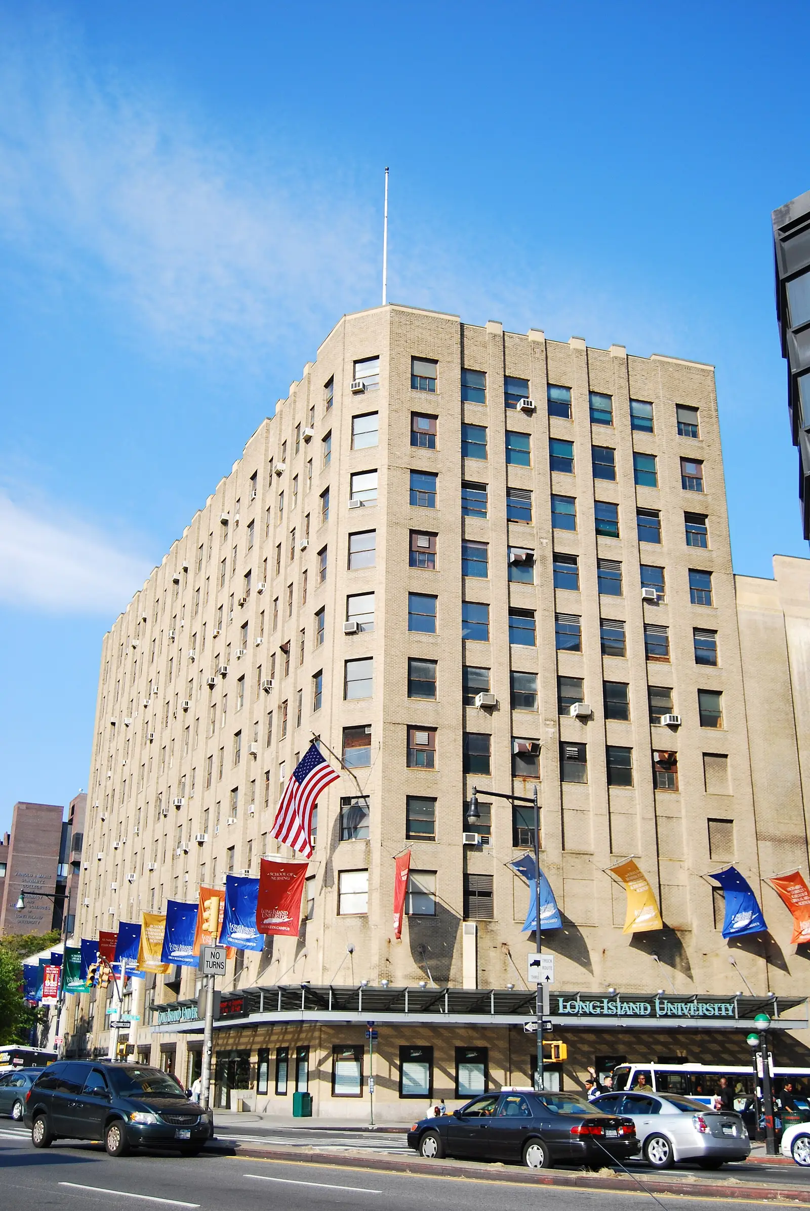 Long Island University campus — This photo is of Wikis Take Manhattan goal code J38 , Long Island University .